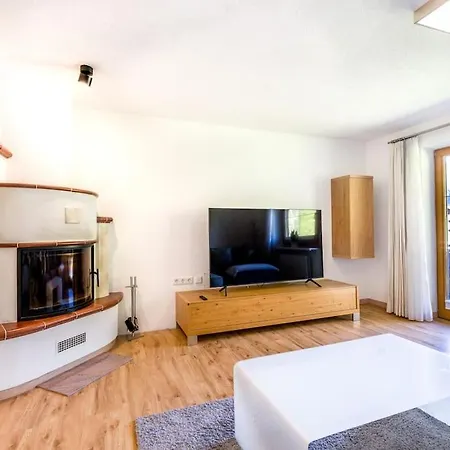 Apartment Alpenluxus' Panorama With Car Park And Mountain View Mayrhofen