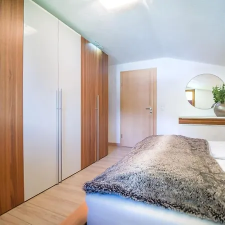 Appartement Alpenluxus' Panorama With Car Park And Mountain View Mayrhofen